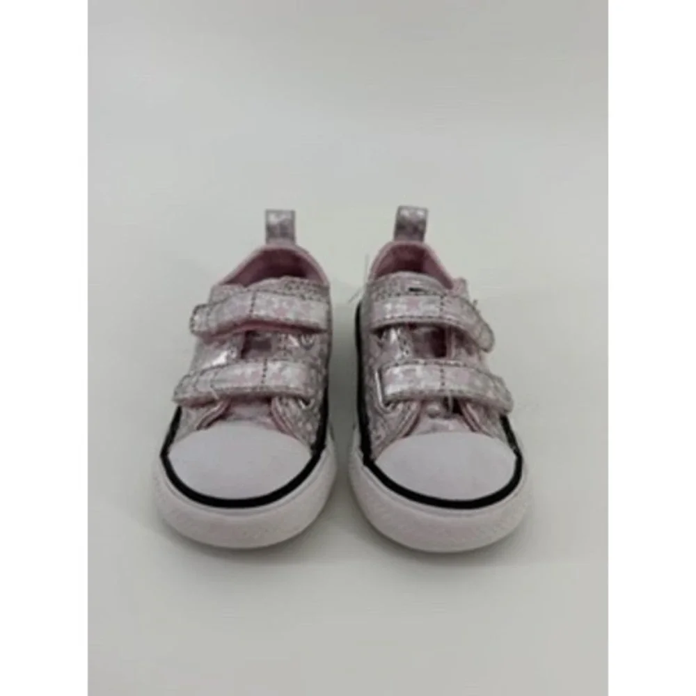 Converse Chuck Taylor All Star Infant Size 4 Silver Pink Metallic Star Shoes